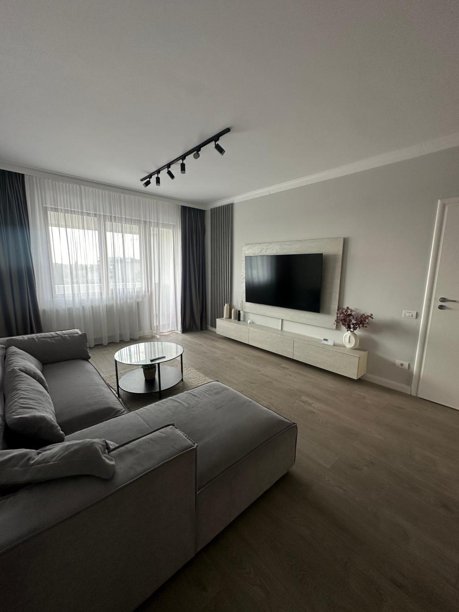 Sunset View Bucharest Apartment Exterior photo